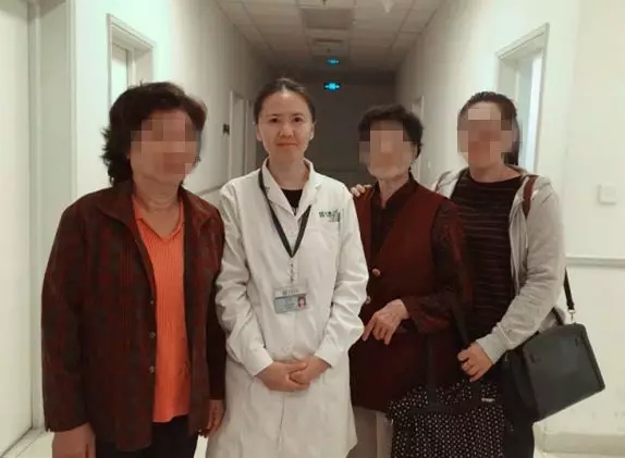 奇，柬埔寨这一家子与“她”竟有十来年不解之缘