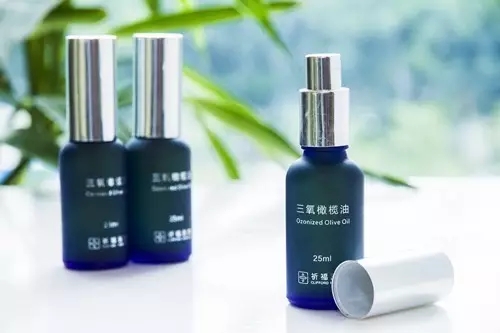 “这些副作用折磨了我三年半，调养好身体，才能对抗肿瘤啊！”